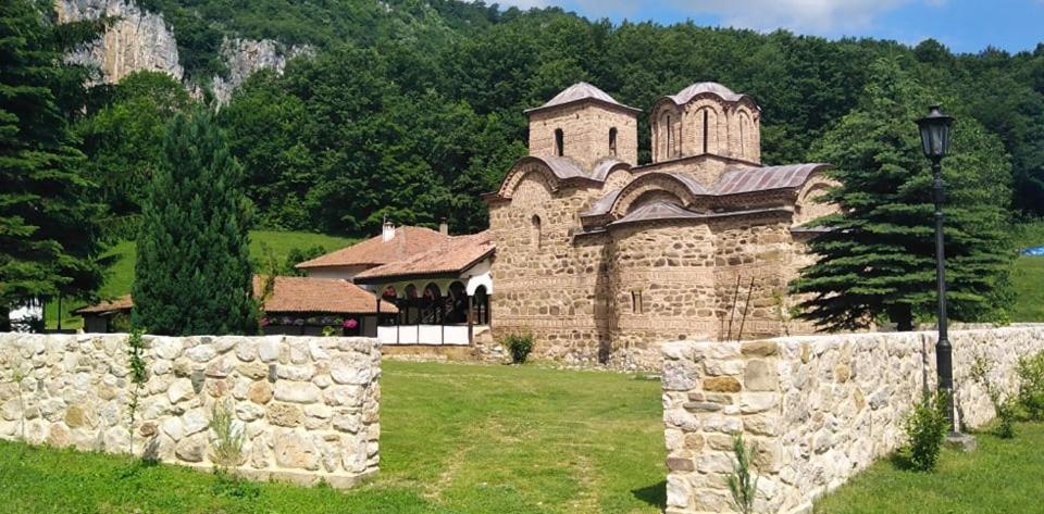 Odmaraliste Vlasko Zdrelo 피로트 외부 사진