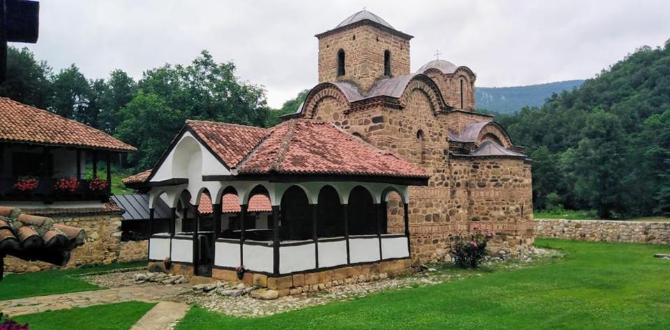 Odmaraliste Vlasko Zdrelo 피로트 외부 사진